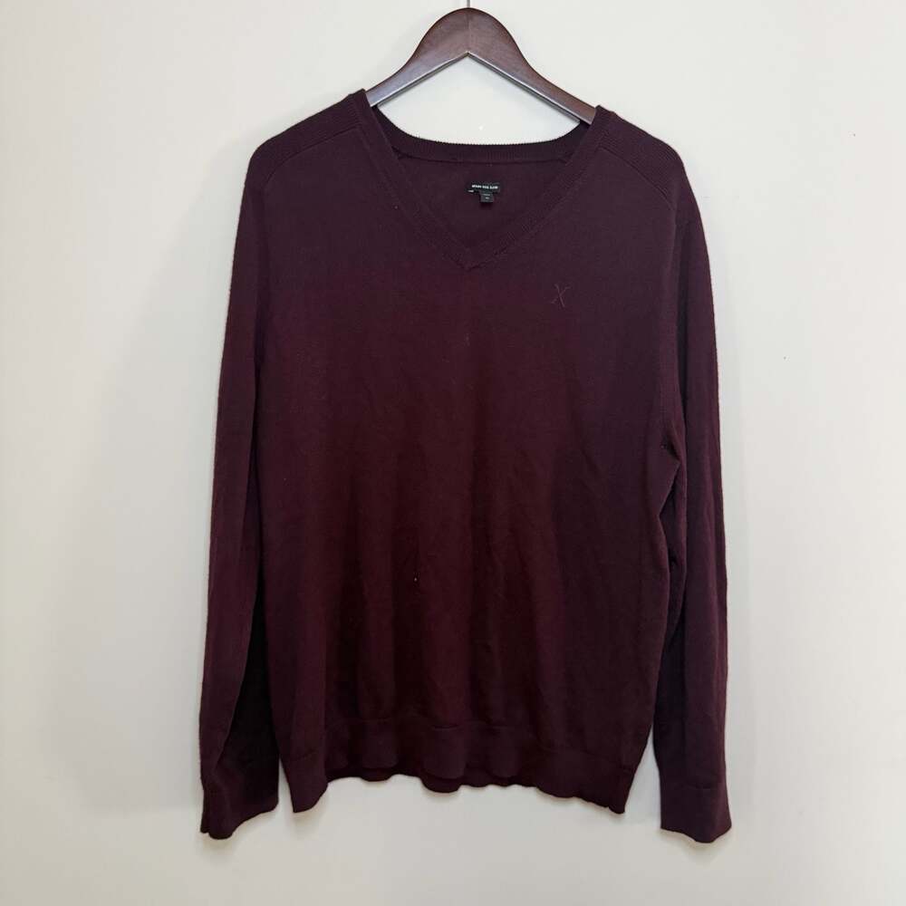 Express Men's Merino Wool Blend V-Neck Sweater in Maroon